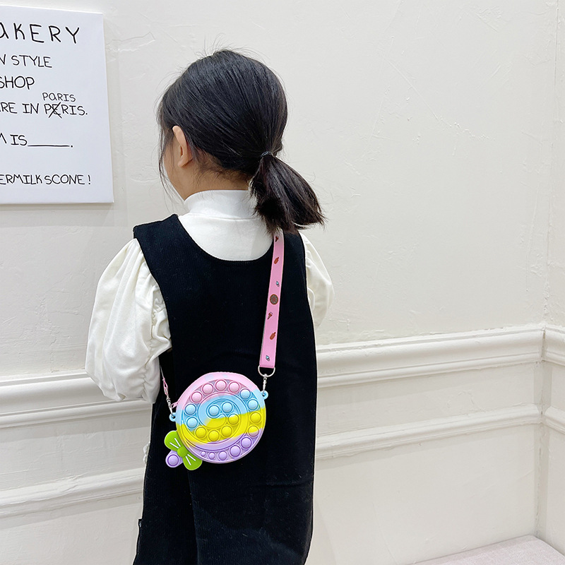 斜挎包、拎包、腰包实物图