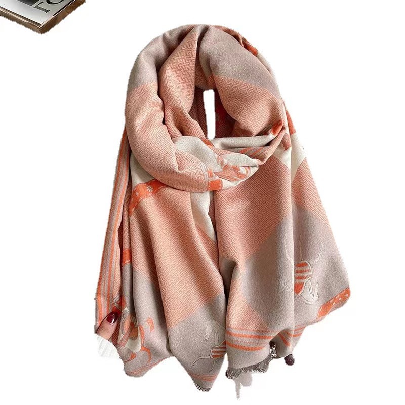 Office Scarf Shawl Dual-Use Air-Conditioned Room Blanket With Female Foreign Style New Korean Version Of Warm High-End Bib Item Picture