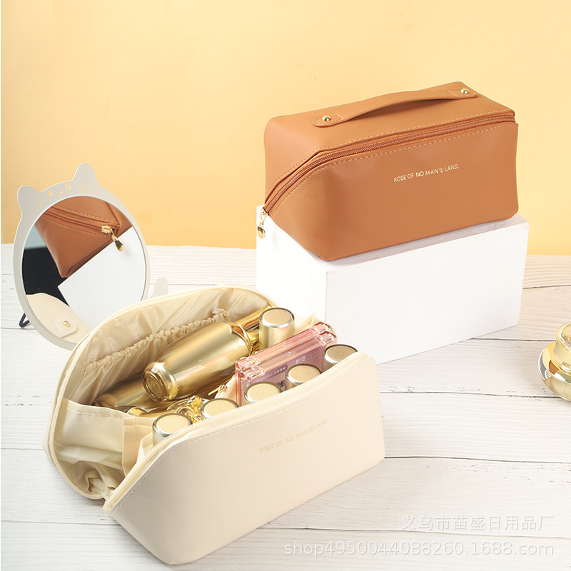The popular cosmetics storage bag, Douyin makeup bag, ins high-end portable large-capacity travel toiletry bag