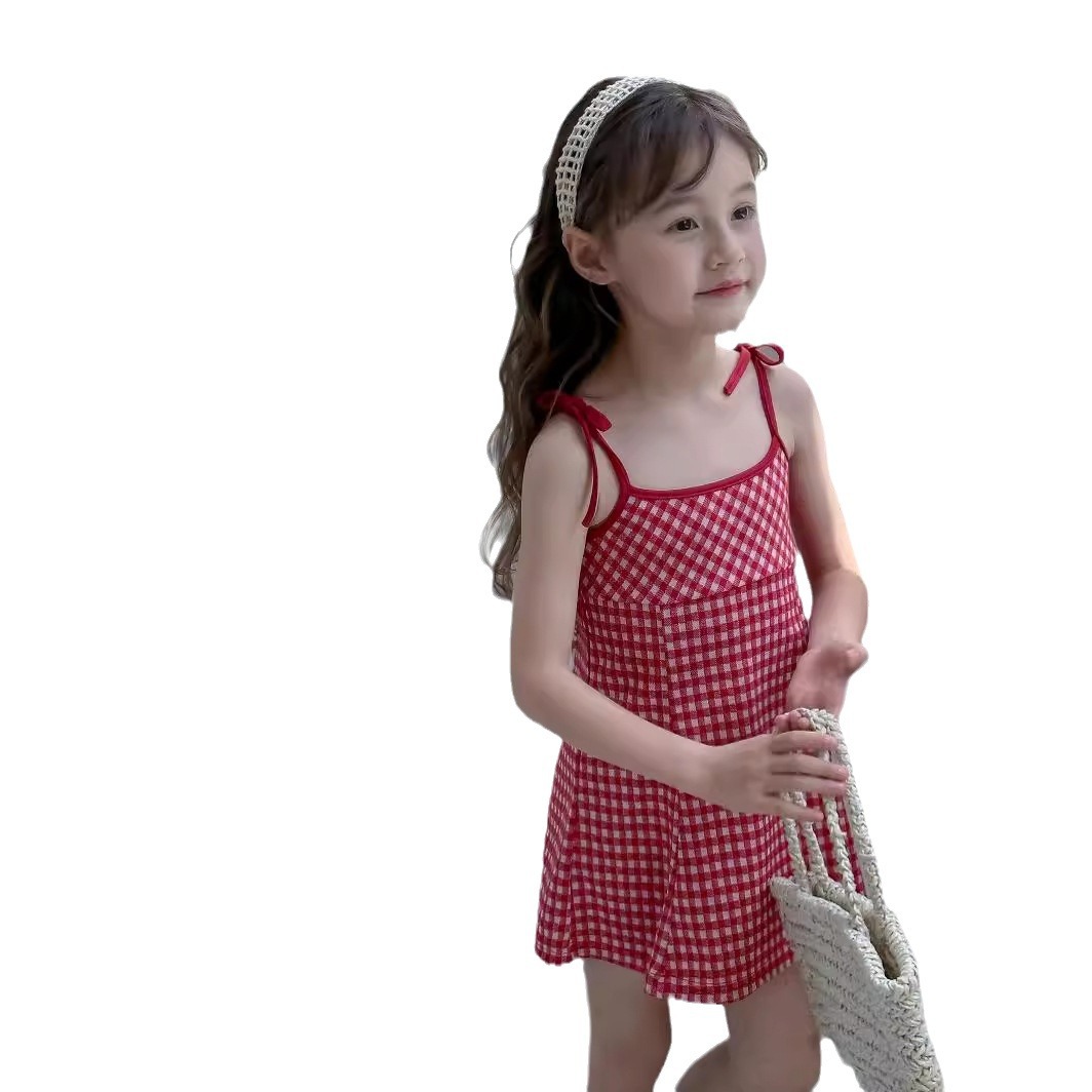 Summer 2024 new children's dress: A plaid halter dress for girls, a big girl and a hot girl style dress for girls Item Picture