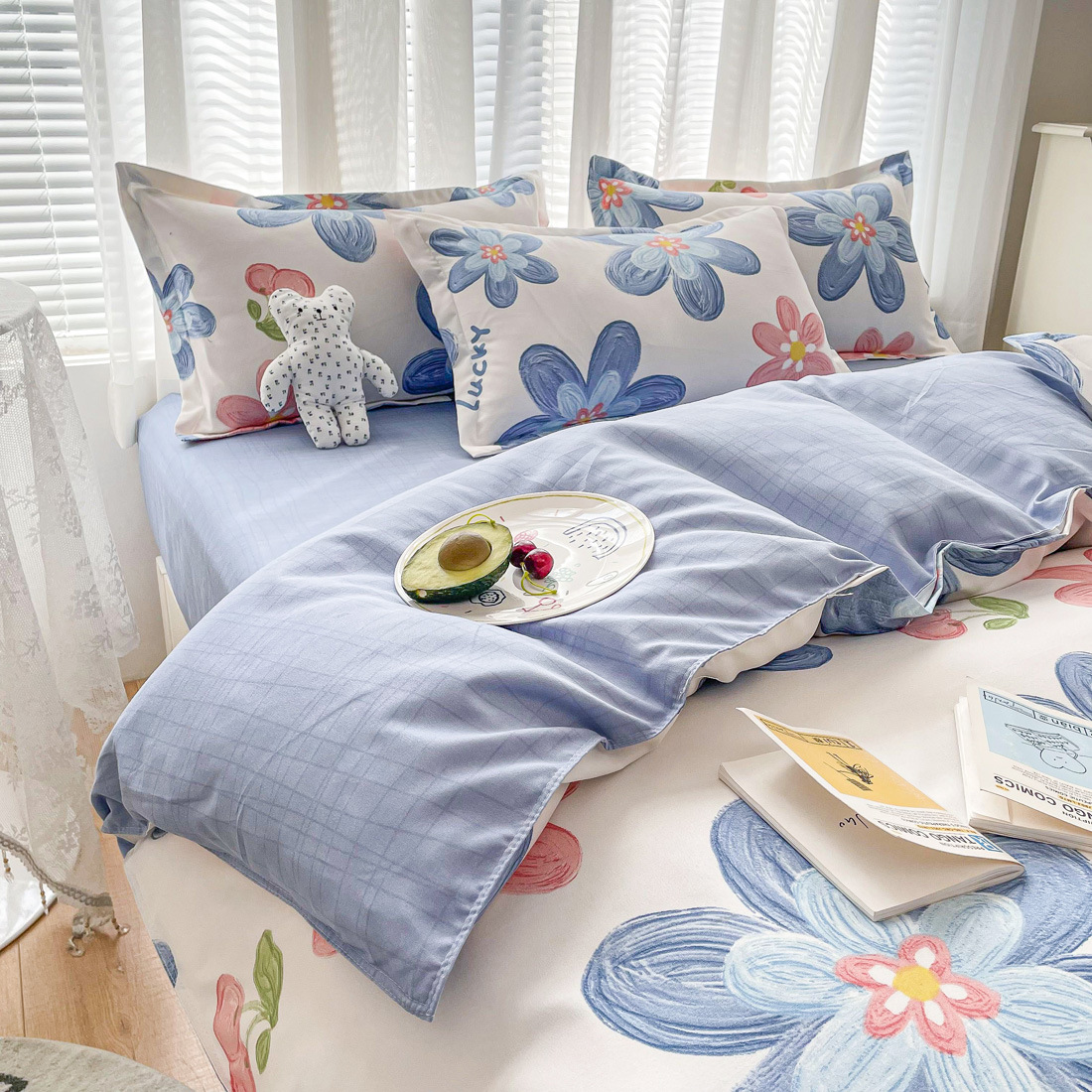 Wholesale of new four-piece set of simple matte thickened washed cotton quilt cover and bed sheet, three-piece set of bedding Specification image