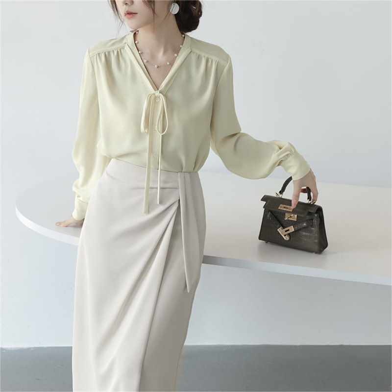 MZOMXO精品爽滑暗纹优雅雪纺衬衫女夏季轻熟法式长袖通勤百搭衬衣