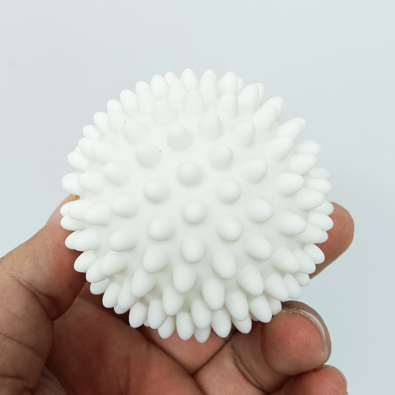 Extra-Large Washing Machine Laundry Ball Decontamination Anti-Winding Pvc Clothing Cleaning Ball Hedgehog Ball Magic Washing Ball Wholesale details Picture