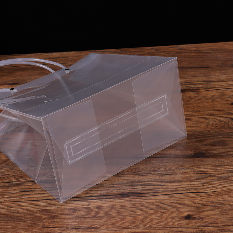 PP transparent handbag, high-end square bag, gift packaging bag, hand-held bag, souvenir gift packaging, thickened Application Scenario