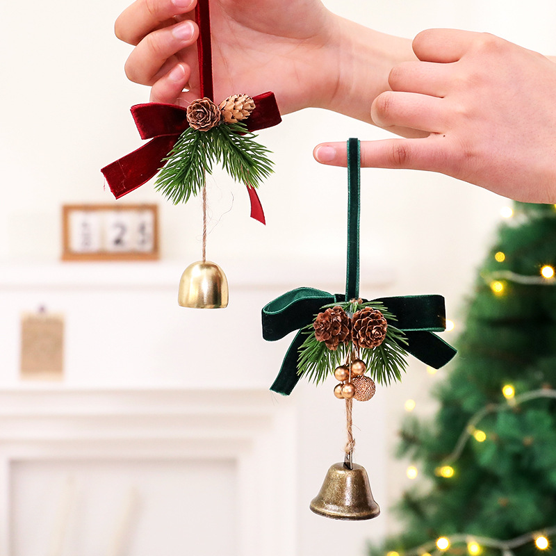 Christmas decorations, pendants, bells, pinecones, home door decorations, atmosphere decoration, scene arrangement, Christmas tree small ornaments