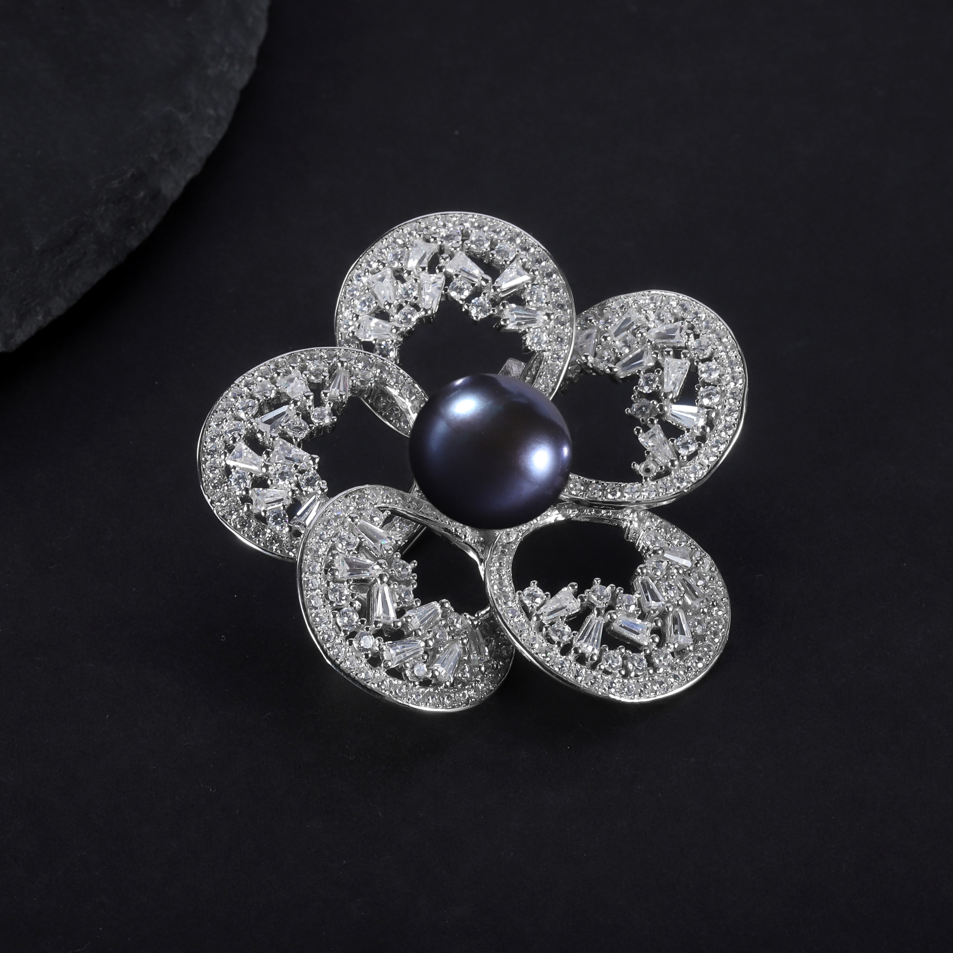 New 13Mm Natural Freshwater Pearl Brooch S925 Sterling Silver Jewel Brooch With Floral Design Luxury And Premium Touch details Picture