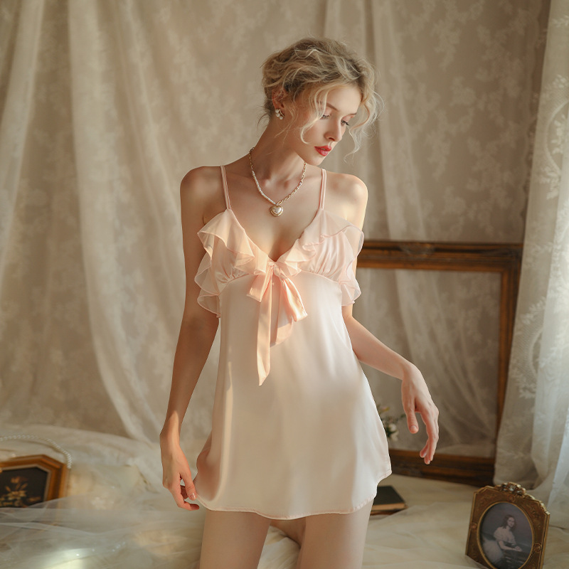 French sexy nightdress female deep V halter nightdress lotus lace pure wind bow halter pajamas wholesale full figure