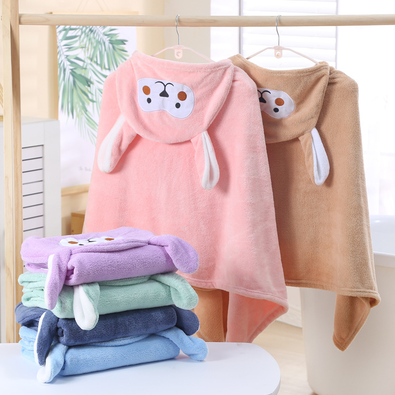 Children's Bath Towel Hooded Cloak Cloak Absorbent Baby Hooded Bathrobe Cartoon Baby Coral Velvet Children's Bath Towel Application Scenario