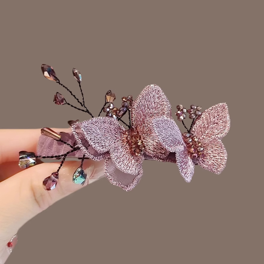 Romantic purple imitation crystal butterfly hair clips, high-end horizontal clips, straight clips, back of the head spring clips, top clips, hair clips and headwear Specification image