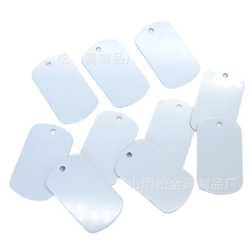 Transferencia de calor transfronteriza hoja de aluminio en blanco etiqueta de perro sublimación de calor en blanco etiqueta de colgante para mascotas decoración de colgante de hueso accesorios Item Picture