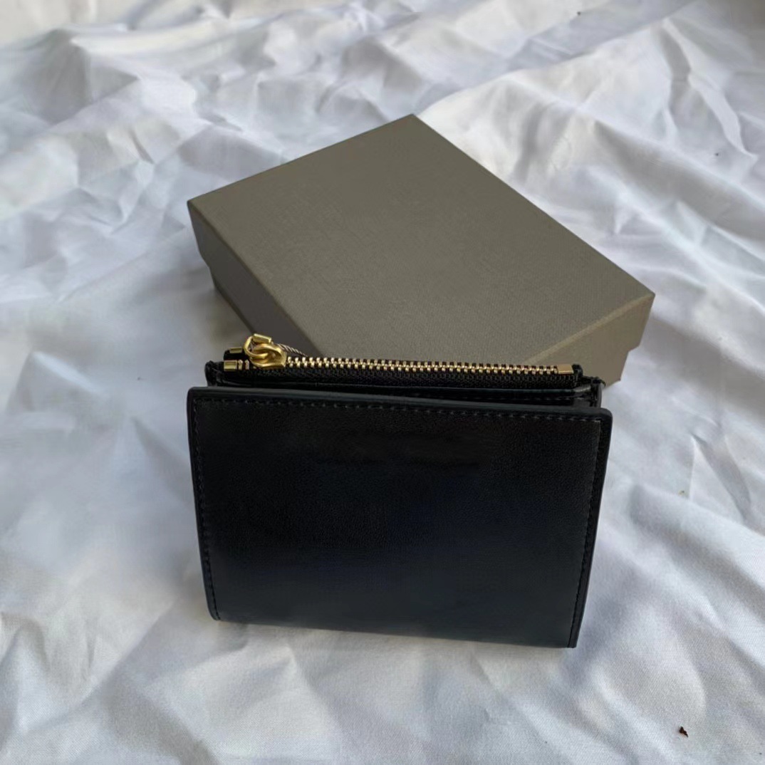 CHARLE/CNK/2022春夏细节图