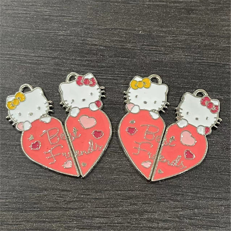 hello kitty necklace, light luxury, high-end, niche, trendy female, cool and hot girl, male, Instagram couple, a student best friend Application Scenario