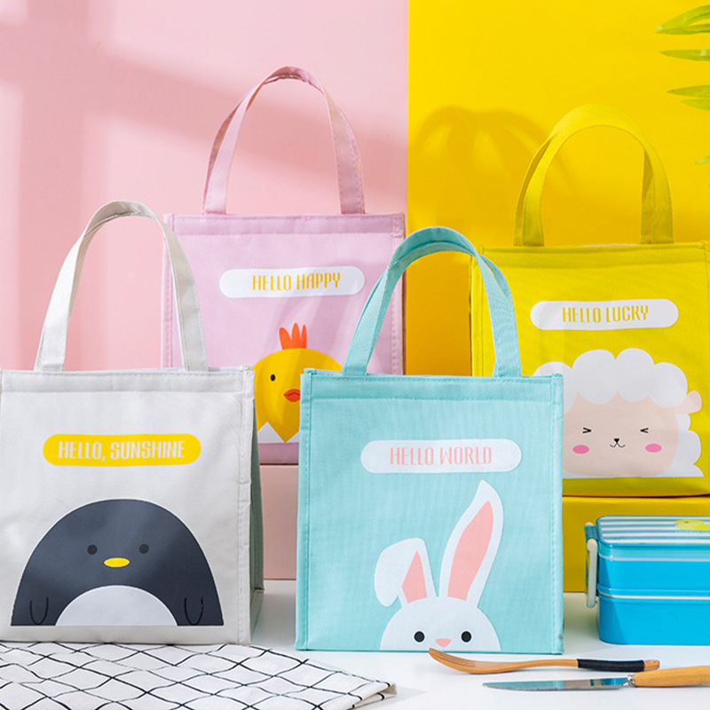Student lunch box with rice bag, Oxford cloth cartoon animal outdoor insulated bag, Velcro self-adhesive insulated bag Application Scenario