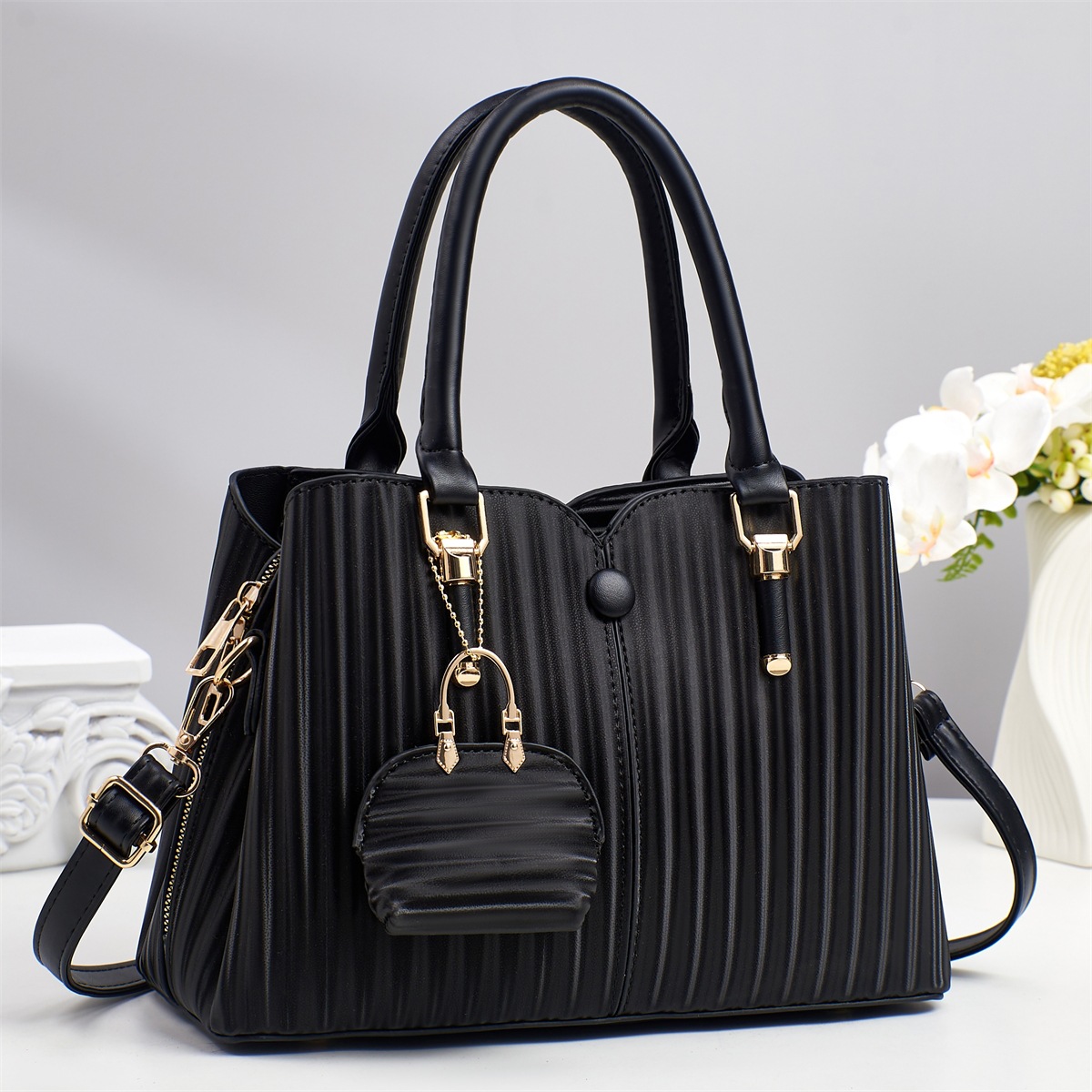 新款时尚女士手提气质通勤纯色单肩包简约流行大容 量斜挎包详情8