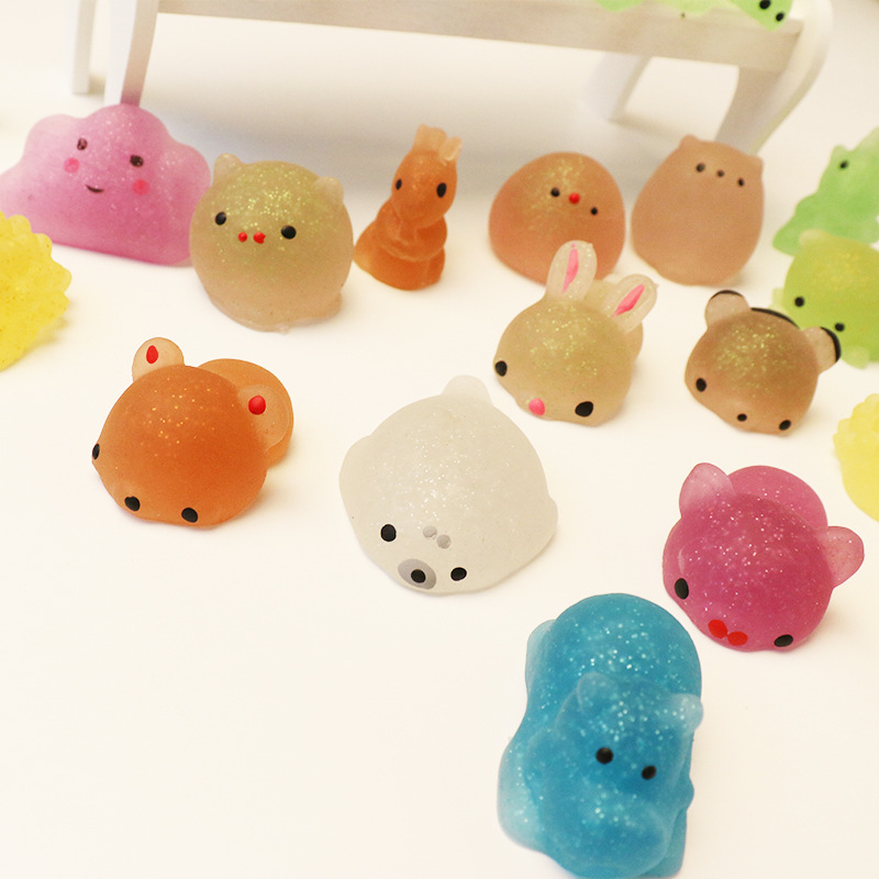 Amazon Squishy Kids' stress-relieving pinching fun toys, super cute dumplings, cartoon golden onion venting balls, funny and quirky