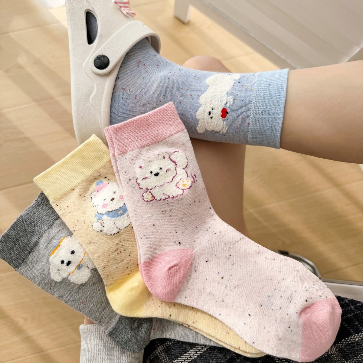 Sock stall, one-piece delivery service, cute socks for girls, spring and summer mid-calf socks, color-blocked dot yarn, cartoon, ins, trendy school style, girls, puppies, plush socks, one-piece delivery service details Picture