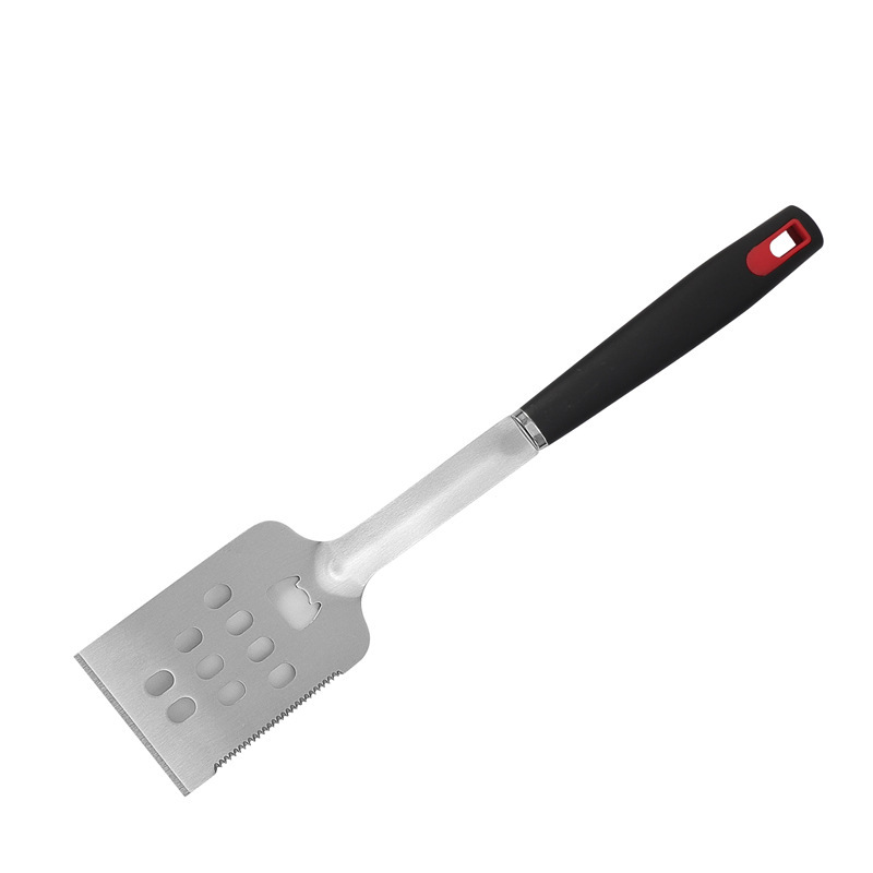 Multi-functional shovel, fork, sweep, clamp and grill set Application Scenario