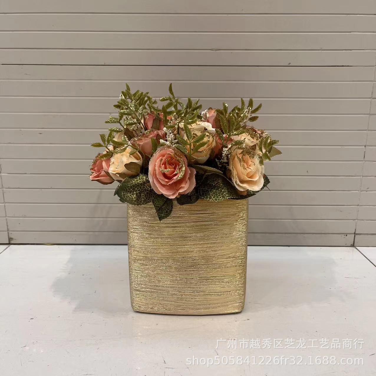 Factory Direct Modern Light Luxury Electroplating Flower Ware Ceramic Vase Model Room Study Desktop Flower Basin Crafts details Picture