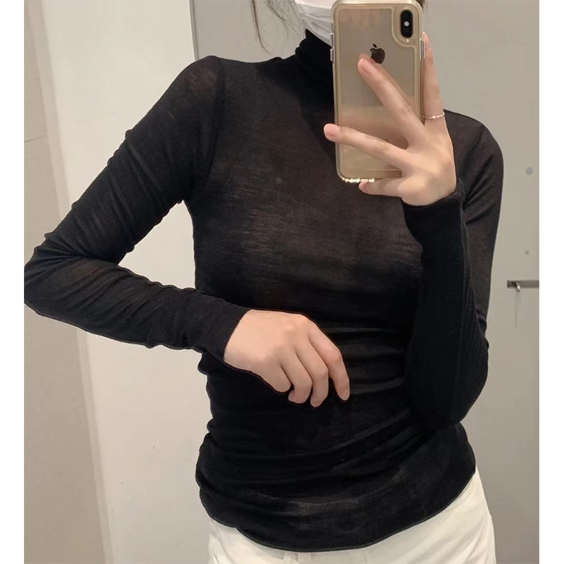 The 2022 autumn/winter new C brand women's slim-fit high-neck solid color wool base layer is a must-have for casual commuting Application Scenario