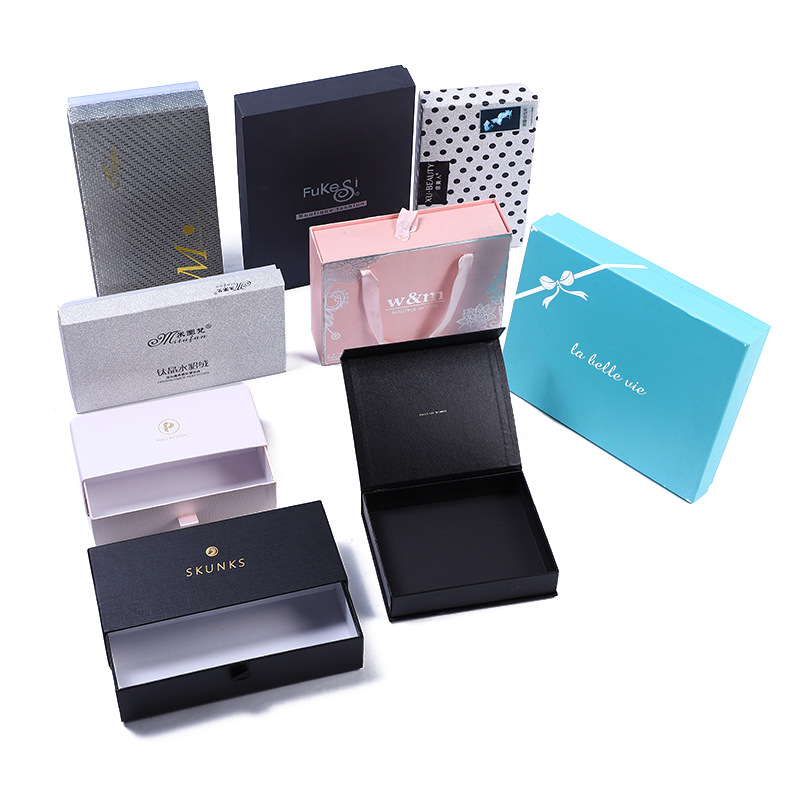 Spot Small White Box Wholesale Thickened White Folding White Cardboard Box Cosmetics Packaging Box Color Box Long Small Batch Item Picture