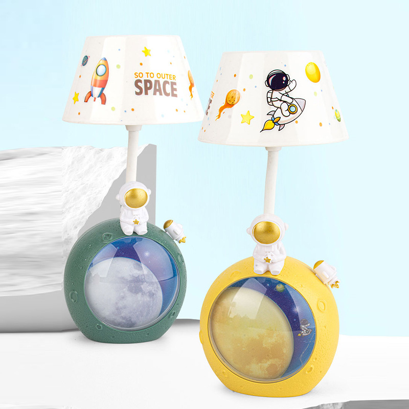 Astronaut Moon Lamp Second Gear Light Hose Angle Adjustable Usb Charging Children's Room Eye Protection Learning Light details Picture