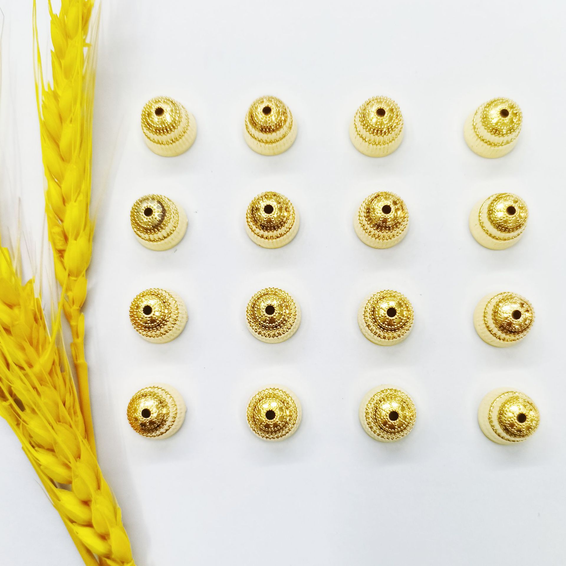 Ccb Fringe Hat Perforated Fringe Gold White K7608 details Picture