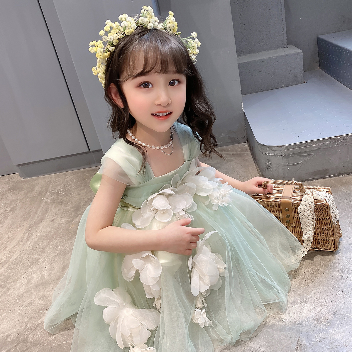 The 2022 new Children's Birthday party summer Girls' dress 6.1 Dance Dress Flower Princess Dress Specification image