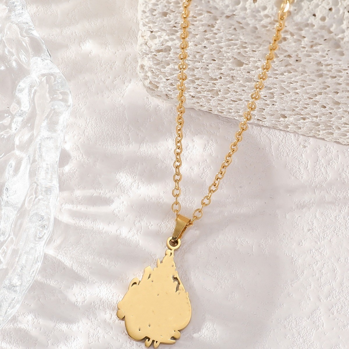 Cross-border exclusive irregular-shaped pendant necklace, high-end men's and women's stainless steel collarbone necklace accessory details Picture