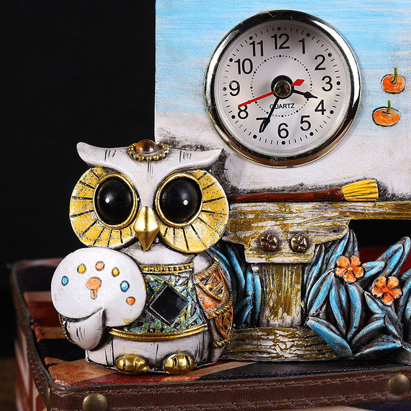 Cross-Border Direct For The New Creative Owl Display Clock Creative Home Study Display Application Scenario