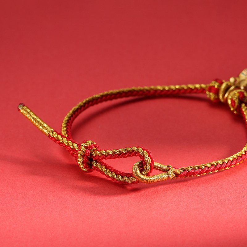 Red rope woven bracelet lantern knot for the Year of the Tiger as a gift for women born in the Year of the Tiger in 2022 Specification image