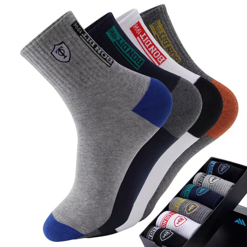 Autumn And Winter Men's Socks Solid Color Trophy Mid-Tube Socks Sweat Absorption Deodorant Breathable Sports Socks Fashion Trend Men's Business Socks details Picture