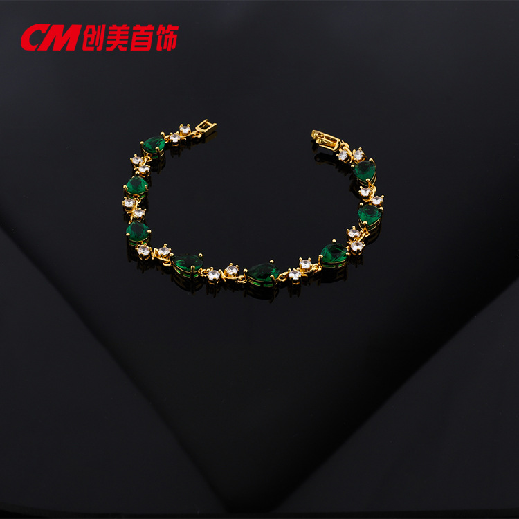 Chuangmei Jewelry's retro imitation jade emerald bracelet, ethnic style peace pendant and gold-plated jewelry Item Picture