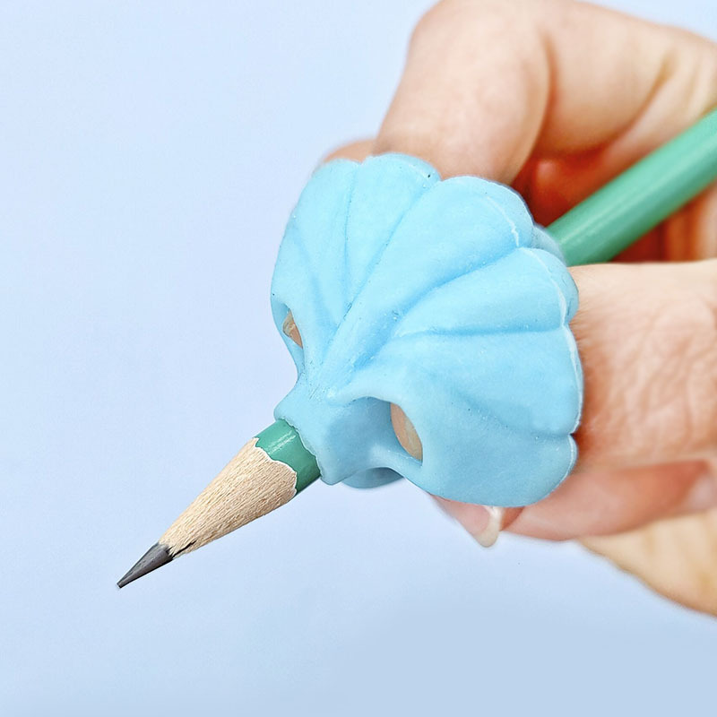 幼儿园铅笔矫正器一套二指三指学写字握笔器批发儿童定位姿势笔套