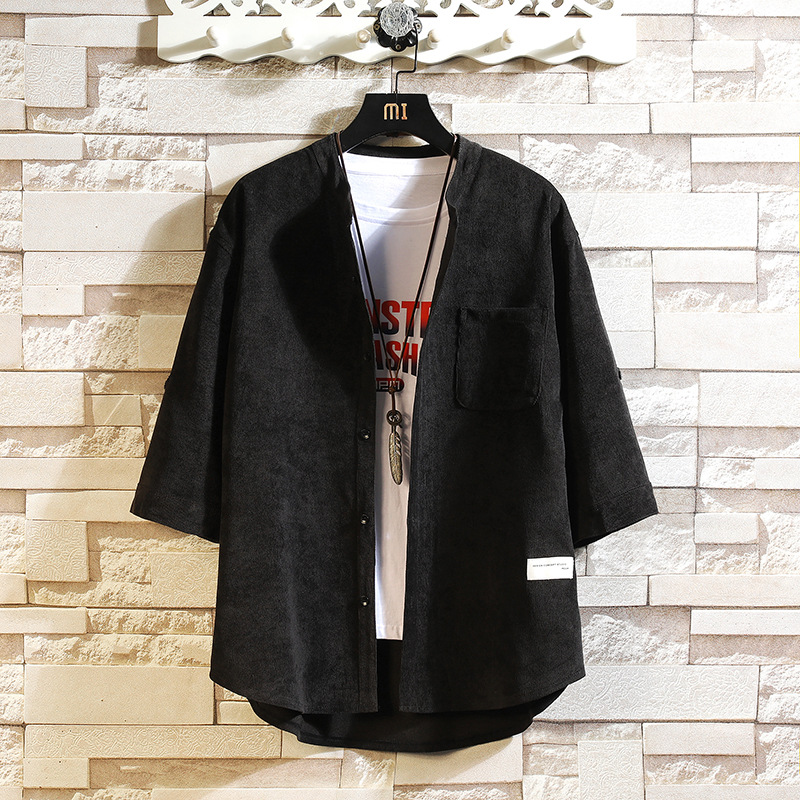 Men's spring and summer mid-sleeved corduroy shirt, retro and simple Korean-style trendy shirt, cool and casual shirt coat details Picture