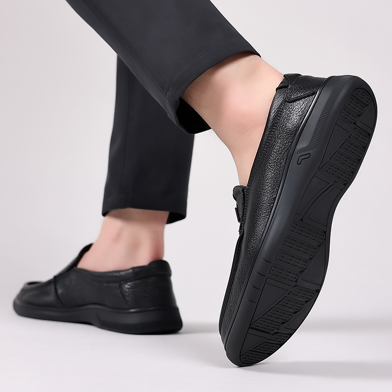 Autumn Sheepskin Men's Leather Shoes Soft Leather Casual Shoes Men's All-In-One Slip-On Men's Shoes Leather Thick Soled Dad Shoes Application Scenario