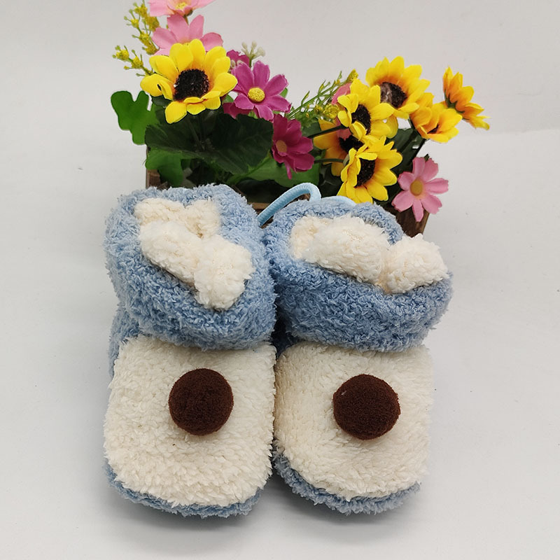 Baby cotton shoes with soft soles for autumn and winter. Cotton shoes for newborns aged 0-3-6 months without falling off. Plush baby shoes for both boys and girls. 9 Specification image