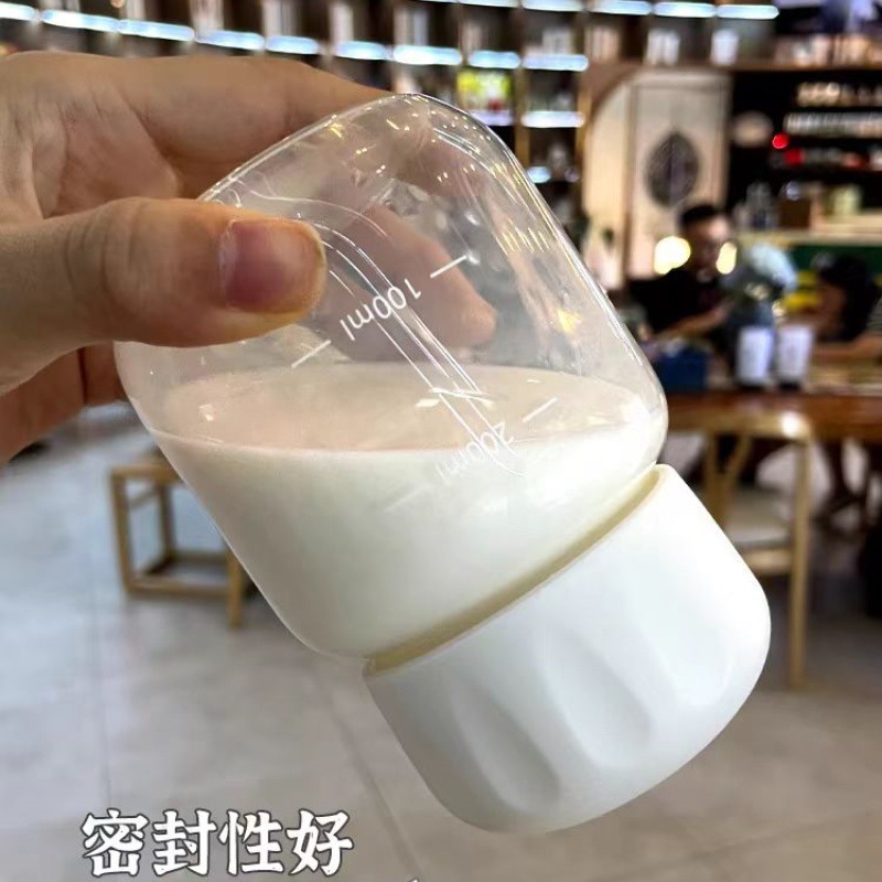 玻璃杯实物图