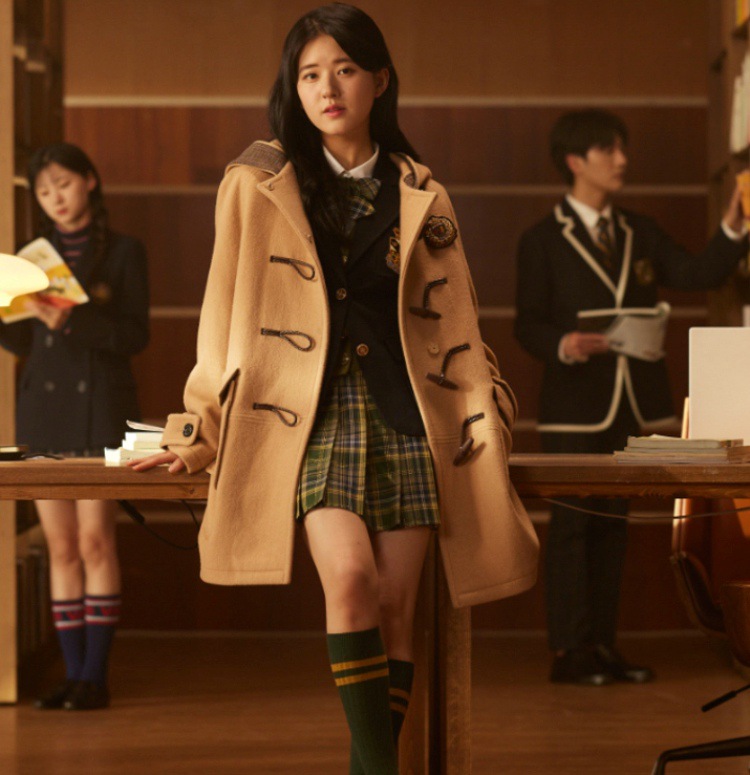 赵露思2022秋冬款小熊连帽中长款牛角扣双面呢大衣女TTJW214T01P