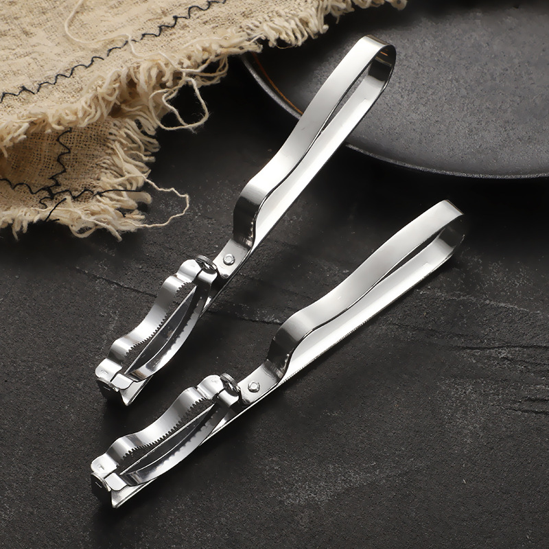 Wholesale of 304 stainless steel household corn grater, multi-functional kitchen grater, and small tools for peeling corn details Picture