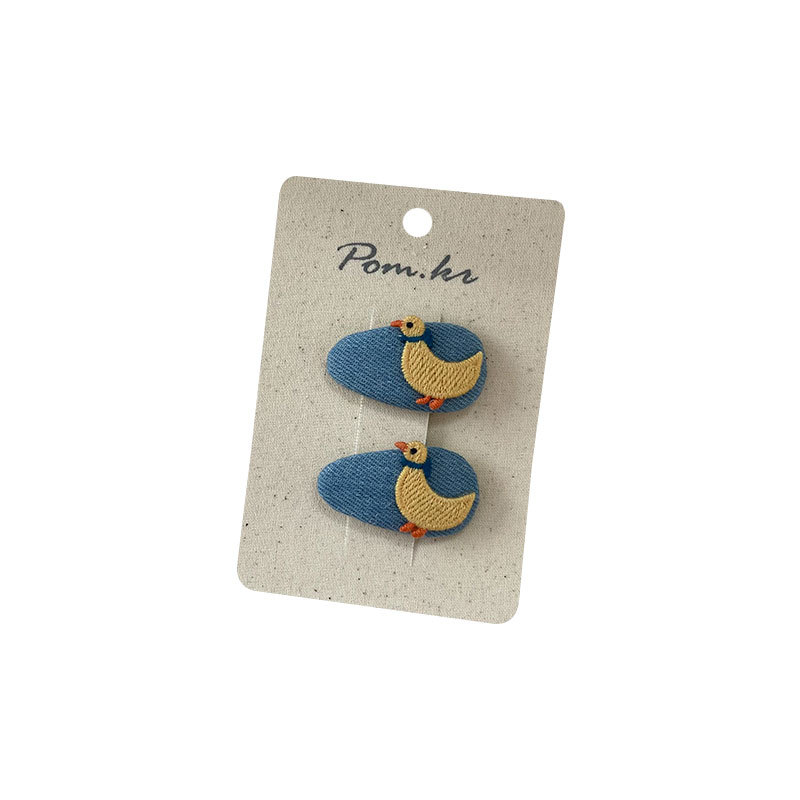 New Korean-style denim cartoon hair clips, children's fabric side fringe bangs clips, oval little duck pair hair clips Item Picture