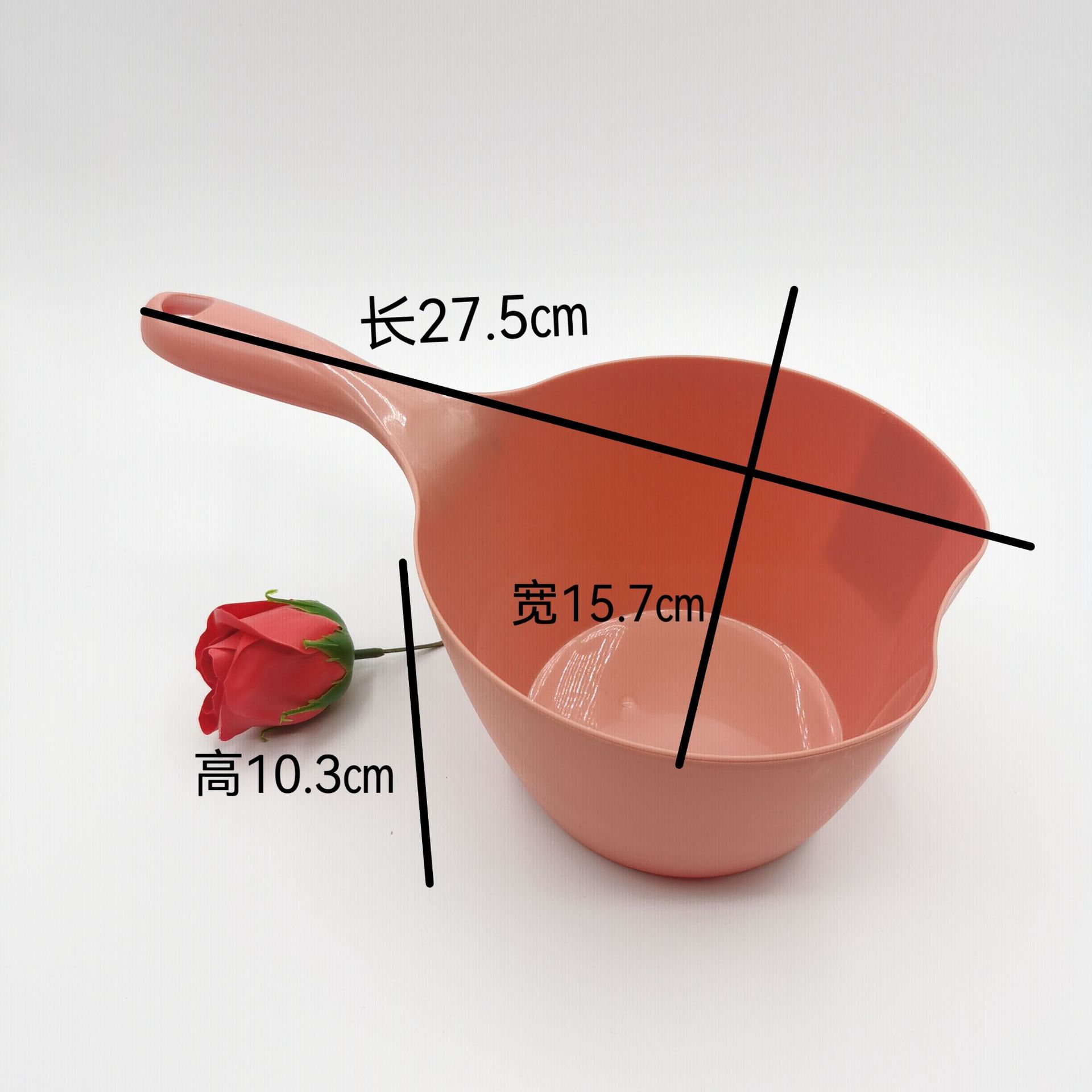 Household kitchen plastic thickened water spoon, water-splashing festival long-handled water ladle, water ladle, children and baby bath ladle factory wholesale details Picture