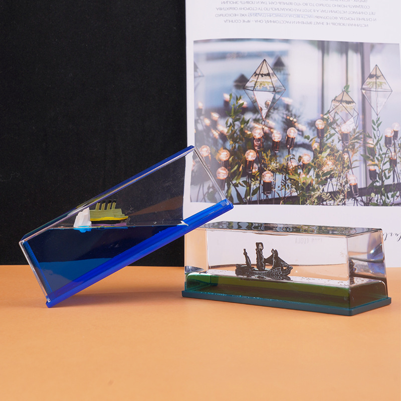 Cruise ship fluid figurine, Titanic Black Pearl cruise ship fluid drift Cruise ship Never capsize desktop figurine Specification image