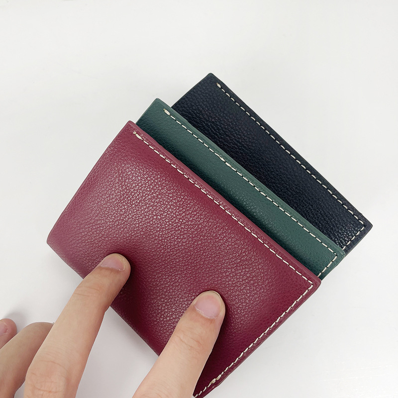 Cross-border exclusive genuine leather women's short wallet, portable, retro and fashionable bank card, ID card and document card case details Picture
