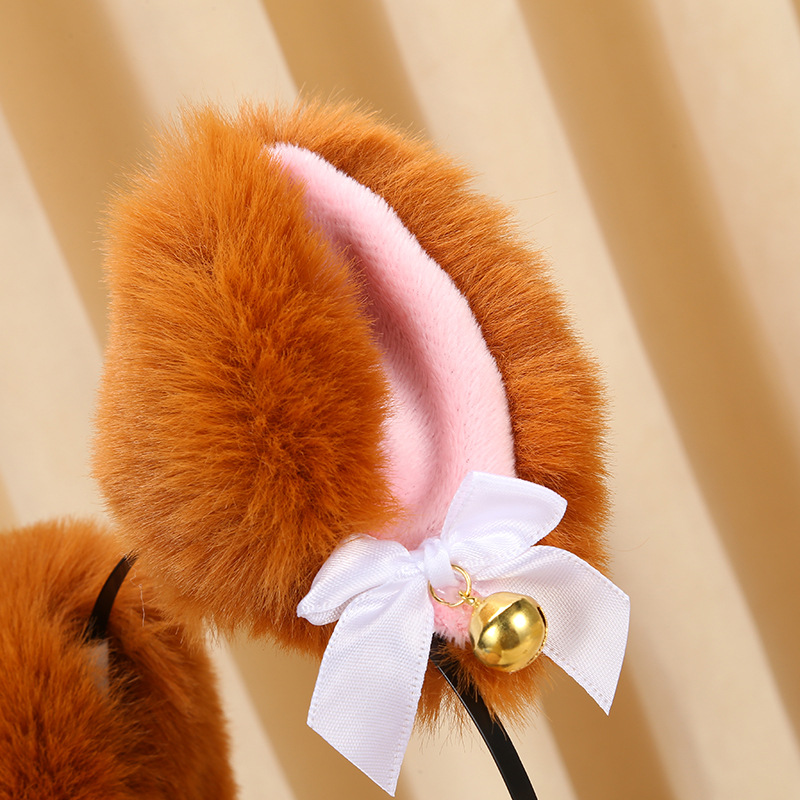 Cute plush cat ear headband autumn and winter new style cat rabbit ear fox beast ear sexual sensation female anchor bell headwear Application Scenario