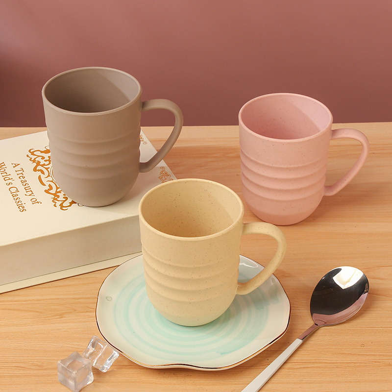 High-quality plastic water cups made from wheat straw