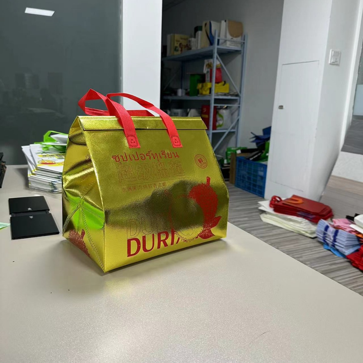 Bolsas de frutas bolsas de transporte durian bolsas de durian bolsas aislantes cat mountain king bolsas aislantes durian details Picture