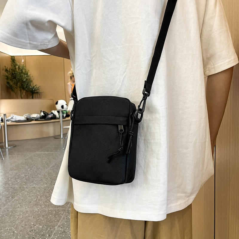 Men's 2024 new casual and simple crossbody bag, small crossbody bag, Instagram trendy brand men's backpack, single-shoulder bag for women