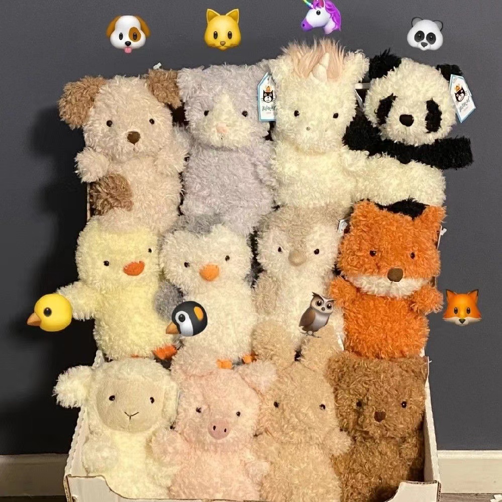 British Little Curly Little Animal Series Cartoon Pig Doll Plush Toy Children's Comfort Doll Gift Application Scenario
