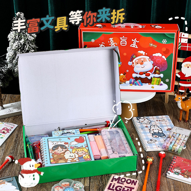 Christmas gift stationery set, Christmas small gifts, cartoon and cute Christmas student supplies reward gift set Specification image