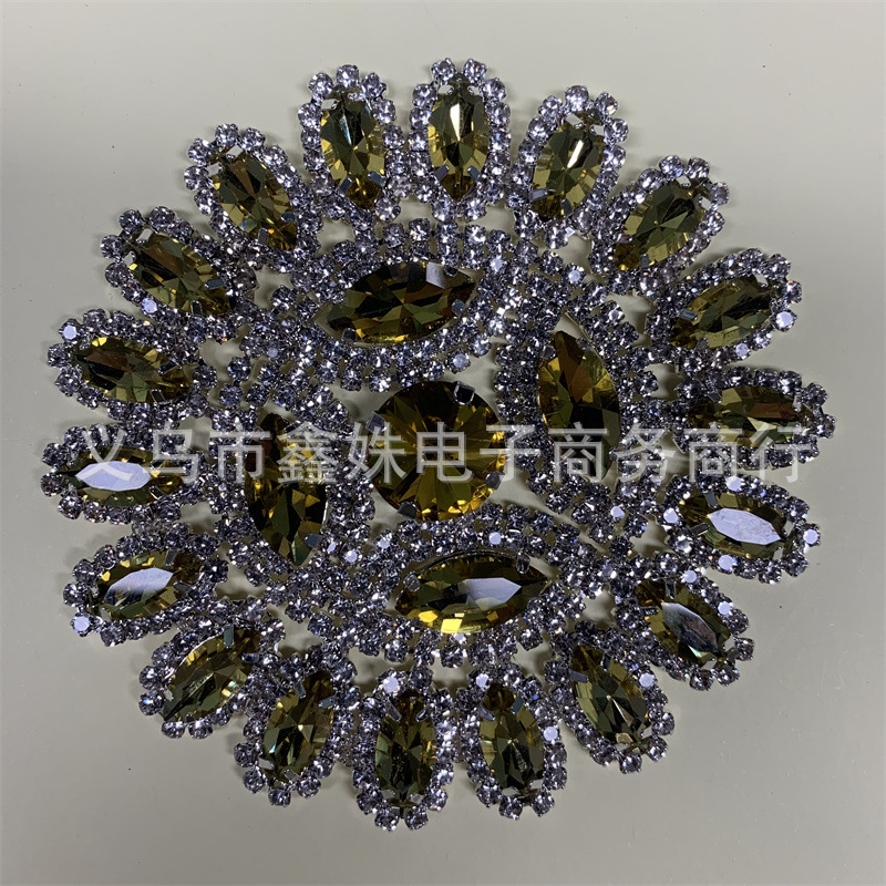 حجر الكريستال أكيري زي، ملابس الزفاف Item Picture